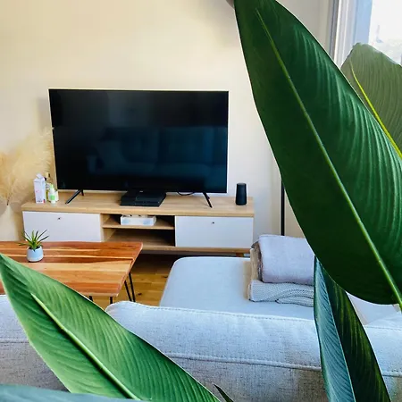 Le Repos Montchatois - Moderne Appartement